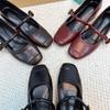 Небольшой внутренний каблук, маленькие кожаные туфли для женщин, ремешок с пряжкой, мелкий вырез, ретро туфли Мэри Джейн на весну, новая весна