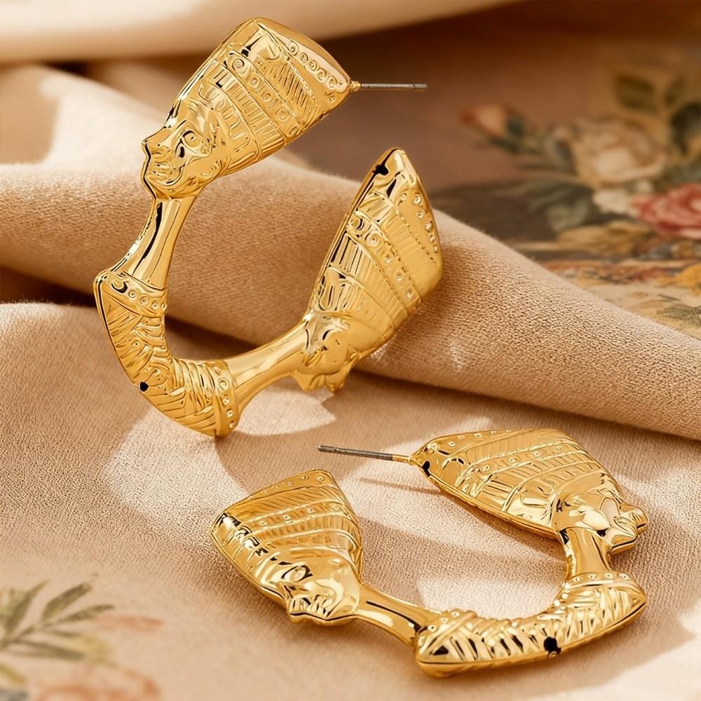 Exaggerated Portrait Earrings Gold Circular Hoop Earrings Holiday Style