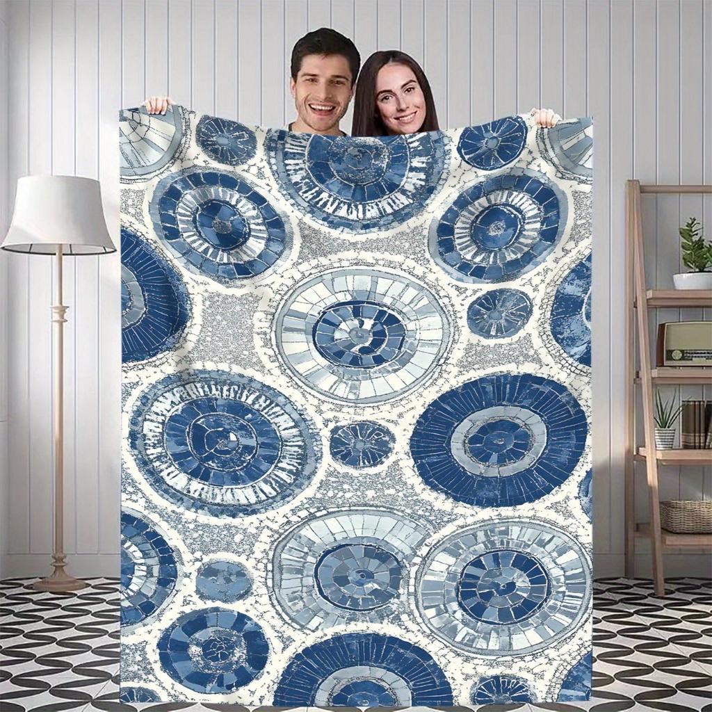1pc Blue Circular Pattern Digital Printed Design Blanket, All-Season Soft and Warm Throw, Ideal for Home Bedroom, School Dormito