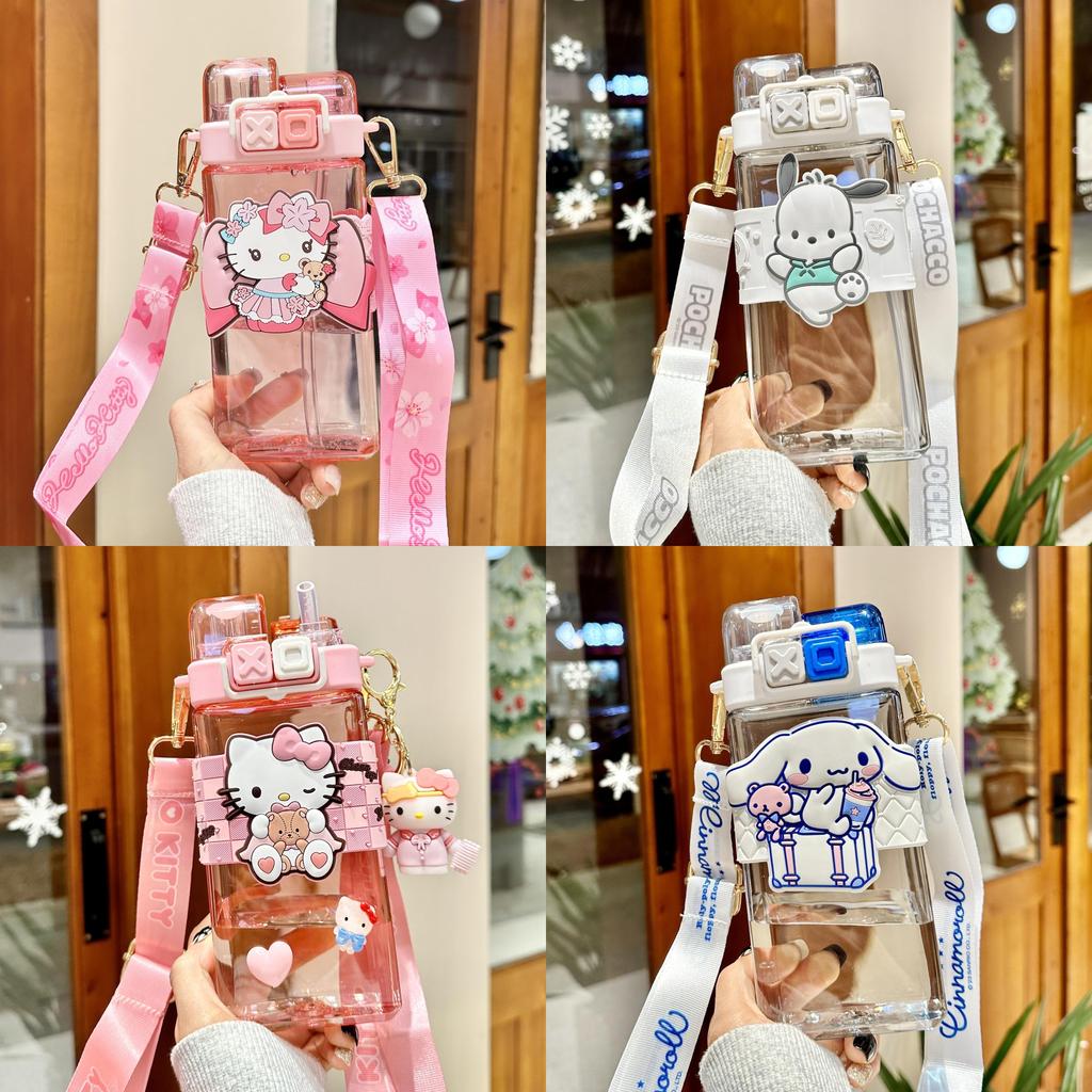 Пластиковый стакан для воды Sanrio Kuromi с трубочкой и герметичной крышкой для детей и подростков