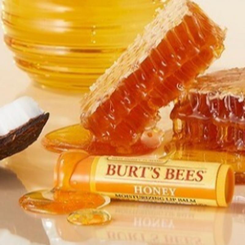 Увлажняющий бальзам для губ Burt S BeeS, выбери 1, дикая вишня