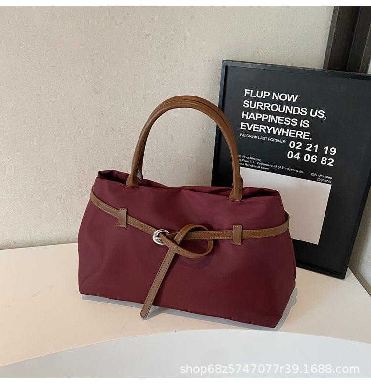 2025 new matte retro texture tote bag large capacity commuter tote bag trendy versatile underarm shoulder bag