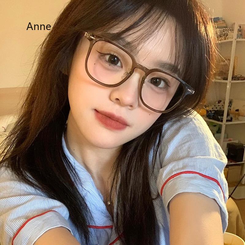 Retro  Metal Square Myopia Glasses Women Frame Rivets Decoration Anti Blue Light Men Optical Frame Computer Glasses