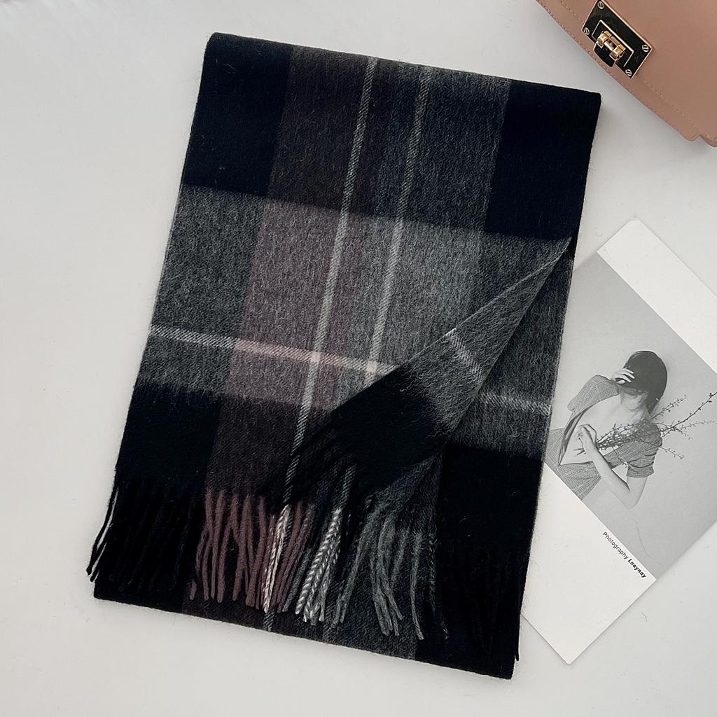 High Quality 100% Wool Scarf Female Fashion Classic Soft Cashmere Muffler Women Warm Thermal Shawl Outside Autumn Winter