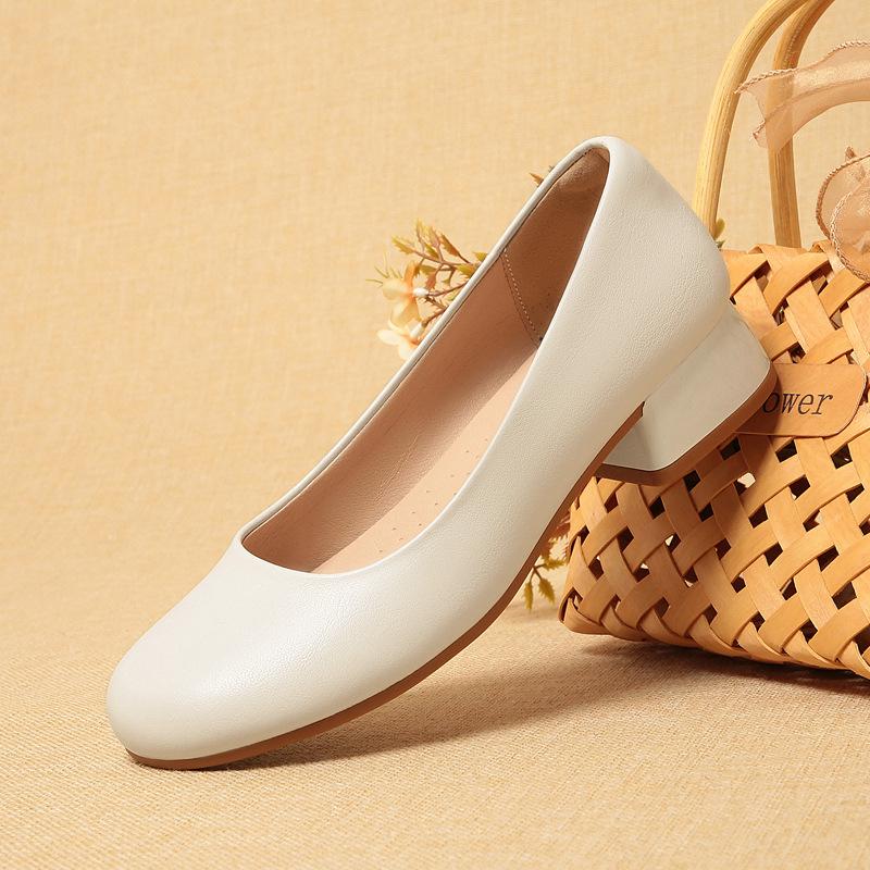 Fashion Soft Sole Thick Heels Without Tiring Work Shoes Black Single Shoes Formal Wear Commuting For Work Women's Leather Shoes New