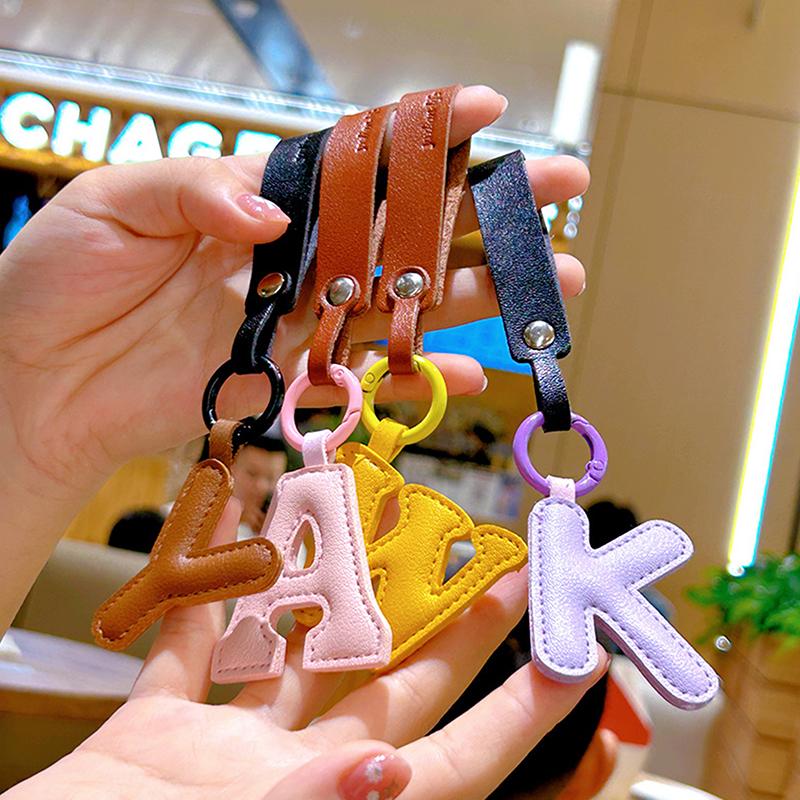 A To Z искусственная кожа начальная буква брелок для женщин конфетный цвет простая сумка телефон кулон автомобильный брелок ювелирные изделия подарки