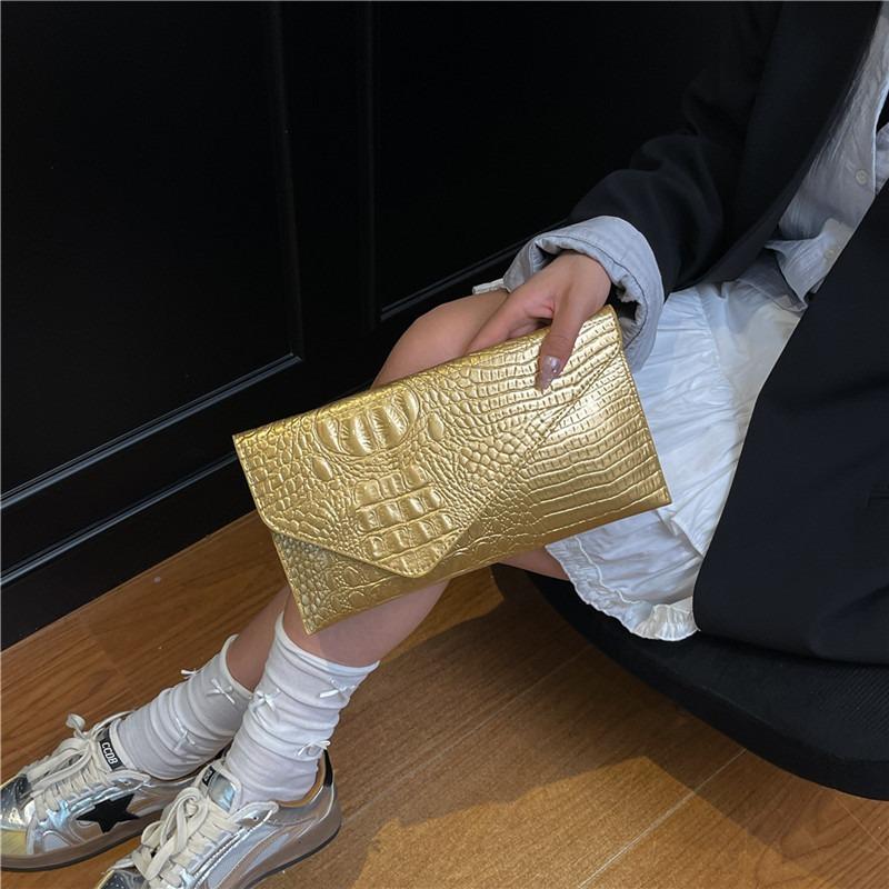 Новый яркий кожаный осенний однотонный тренд, личность, большая вместимость, узор крокодила, модная ручная сумка-конверт для женщин