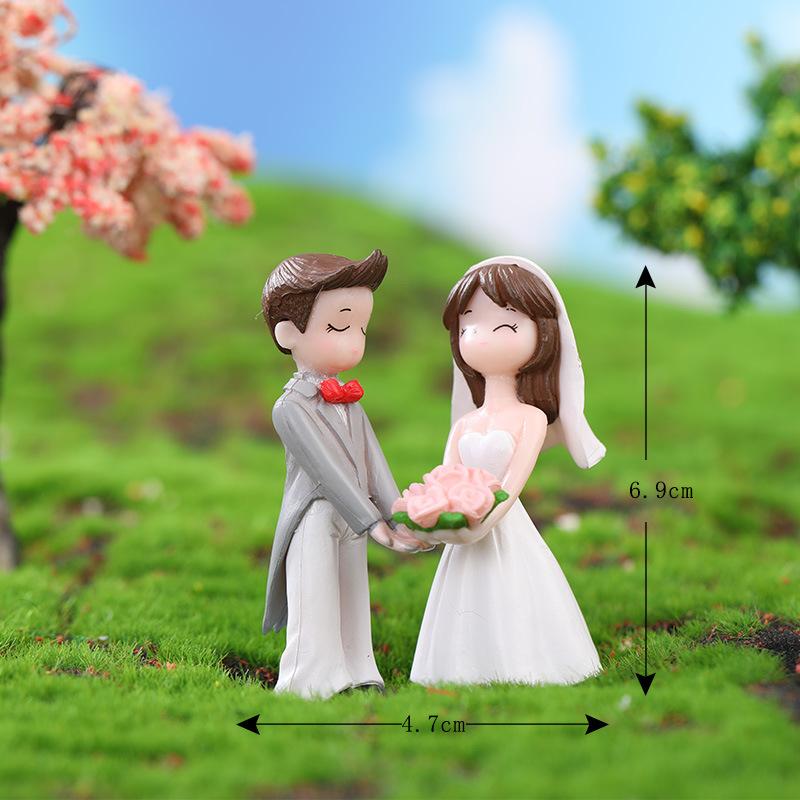 Bride Groom Lover Wedding Decoration Pvc Figure Craft Dollhouse Ornaments DIY Accessories Miniature Fairy Garden Decor
