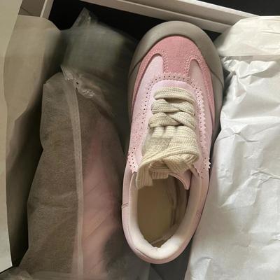 Розовые немецкие тренировочные туфли женские туфли новая весна платформа увеличивающие рост туфли ретро пушистые туфли повседневные кеды спортивная обувь