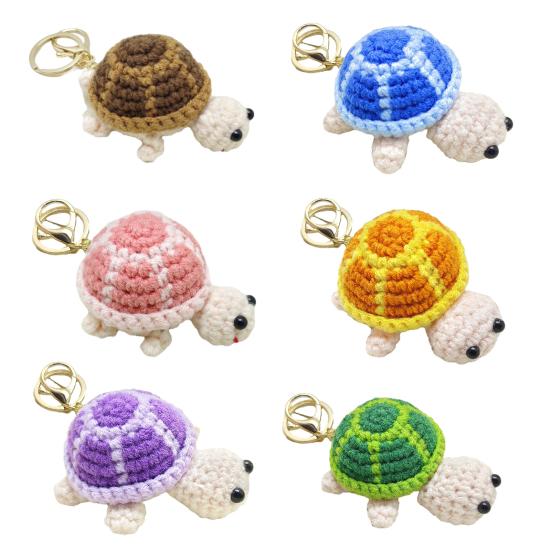 Вязаный брелок Черепаха Изысканная пряжа крючком Компактный размер Портативный брелок Мультяшный стиль