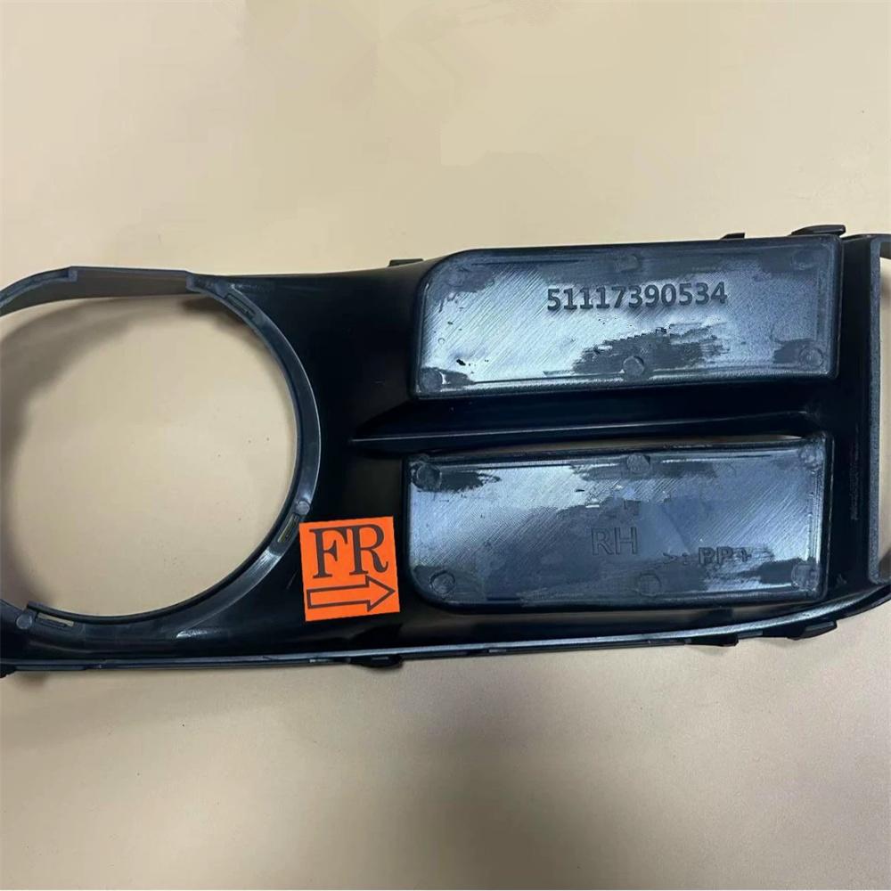 Рамка противотуманной фары передняя правая 51117390534 подходит для Mini Countryman 2017-2020