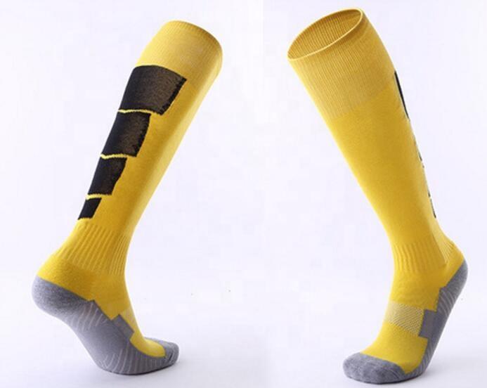 Custom Sports Sock Sustainable Running Socks Football Grip Socks