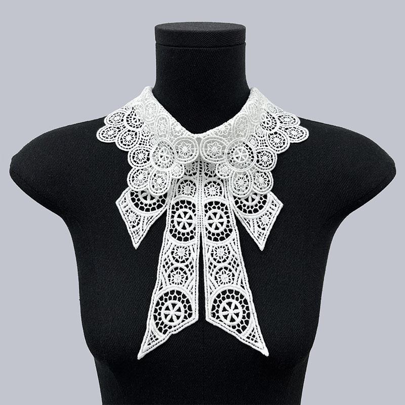 Vintage Embroidery Fake Collar For Women White Lace Hollow False Detachable Collar Lapel Shirt Tie Necklace Clothes Accessory