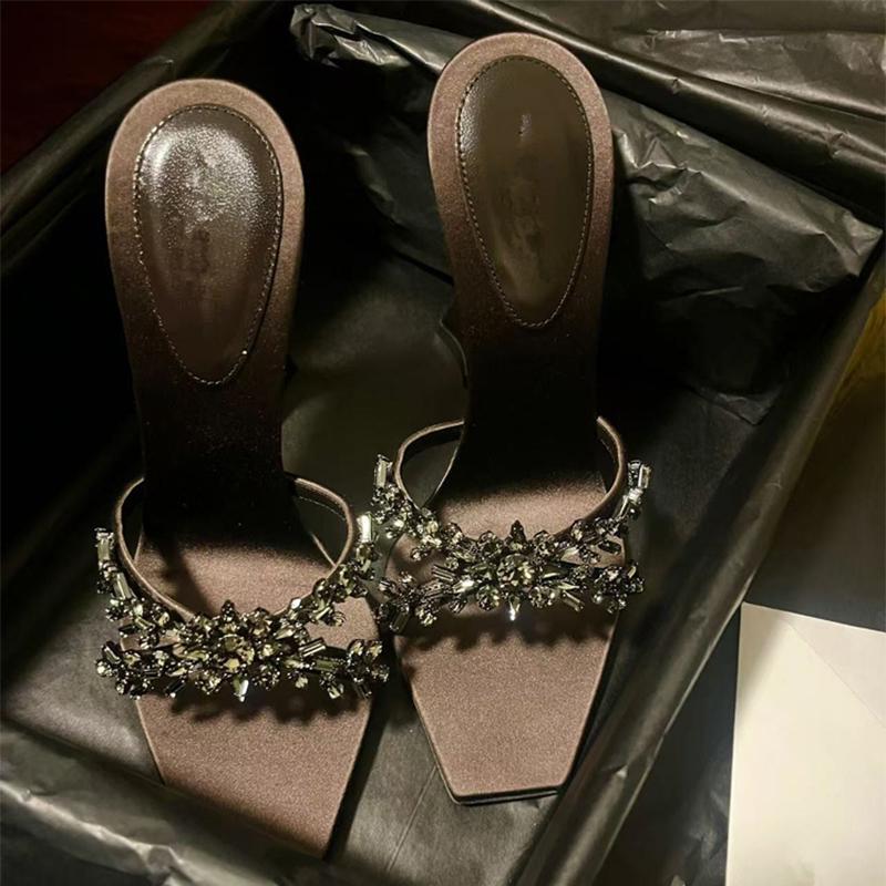 Модные хрустальные туфли на высоком каблуке, тапочки, женская элегантная обувь для платья, модные сексуальные сандалии, 2025, лето, пляжные шлепанцы, роскошные новые женские шлепанцы