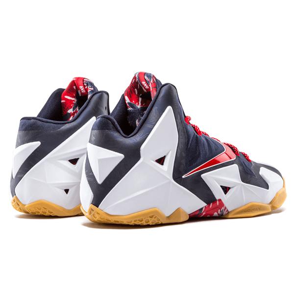 Nike LeBron 11 День Независимости 616175-164