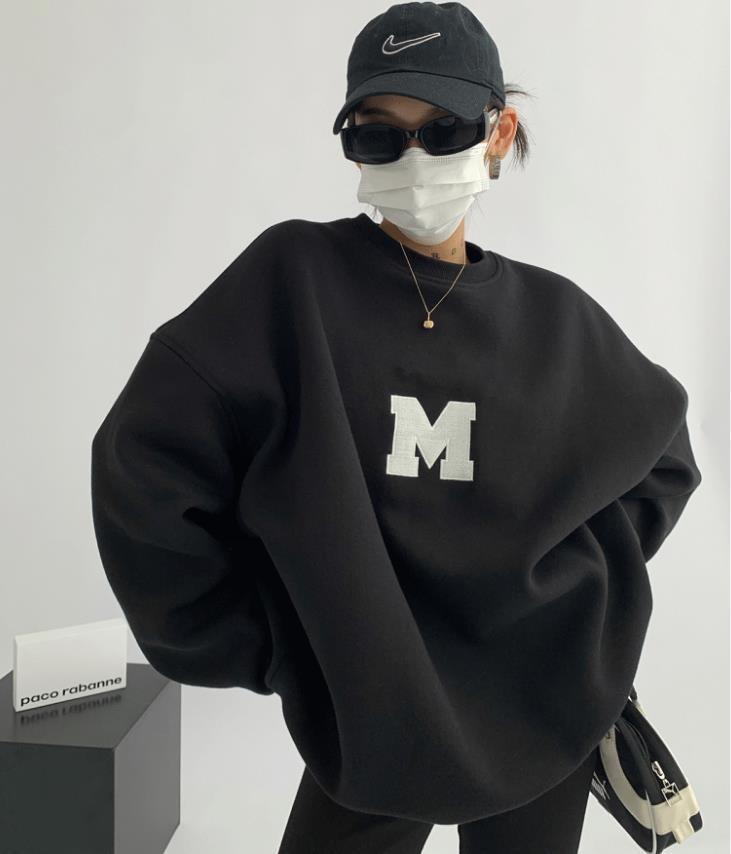 Женские свободные пуловеры с капюшоном, студенческая мода, вышитая буква, толстовка, женский свитер с круглым вырезом, бархат, осень, новый корейский стиль