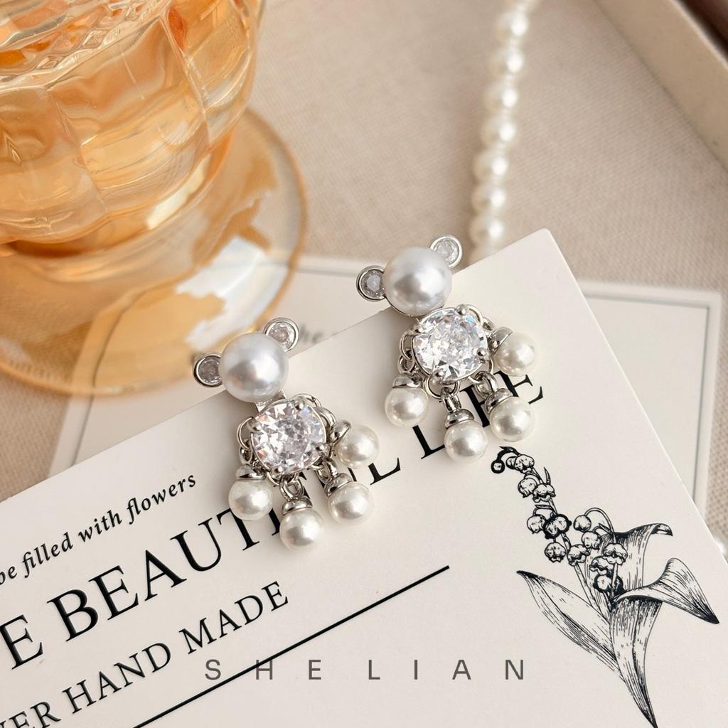 Moving bear! Zircon pearl cute bear stud earrings exquisite versatile light luxury high-end earrings ear jewelry