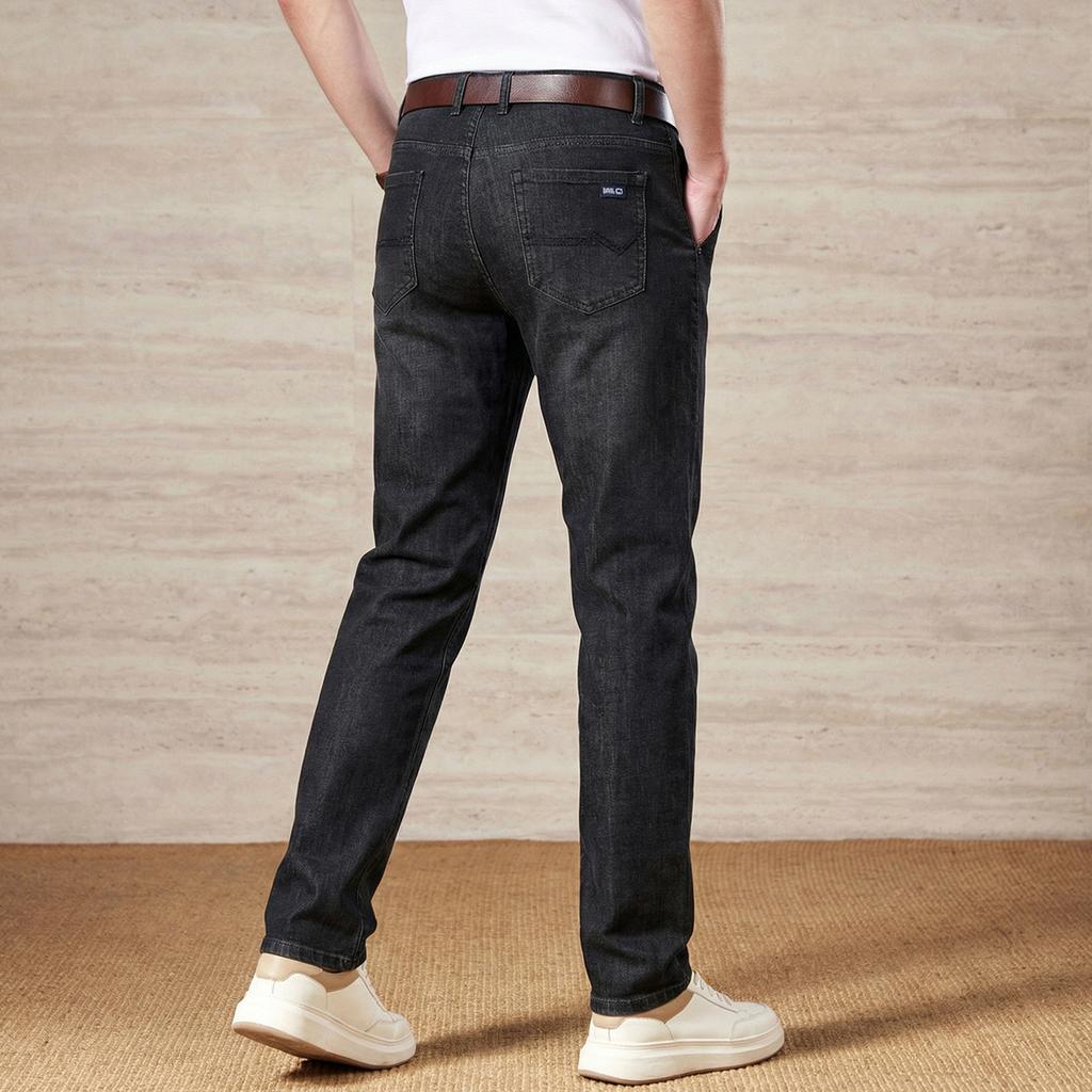Cool and luxurious Tencel cotton thin jeans for men
