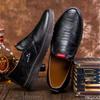 Модная Новая Мужская Легкая Обувь Повседневные Удобные Балетки Легкие Лоферы на Мягкой Подошве Модная Универсальная Мужская Кожаная Обувь Zapatos Homme