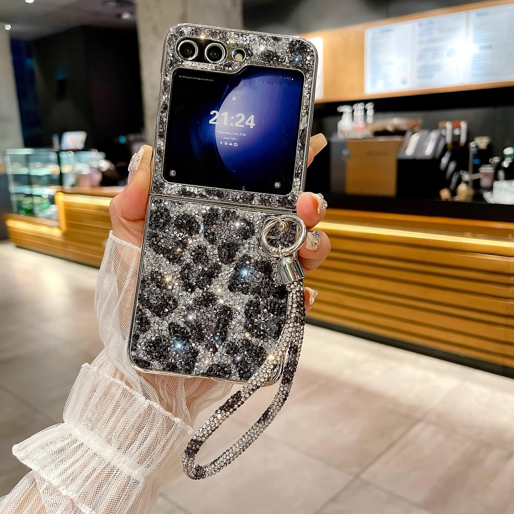 New Plated Flash Diamond Leopard Print Folding Phone Case With Bracelet for Samsung Galaxy Z Flip 6 5 4 3