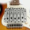 Фиксированный бридж для 5-струнной бас-гитары с улучшенным резонансом и регулируемой высотой струн для превосходного качества звука