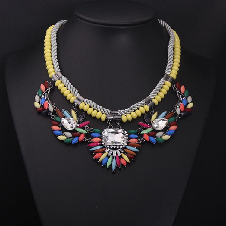 6-цветное многослойное плетеное короткое ожерелье на ключицу с цветочным узором, преувеличенные модные женские аксессуары