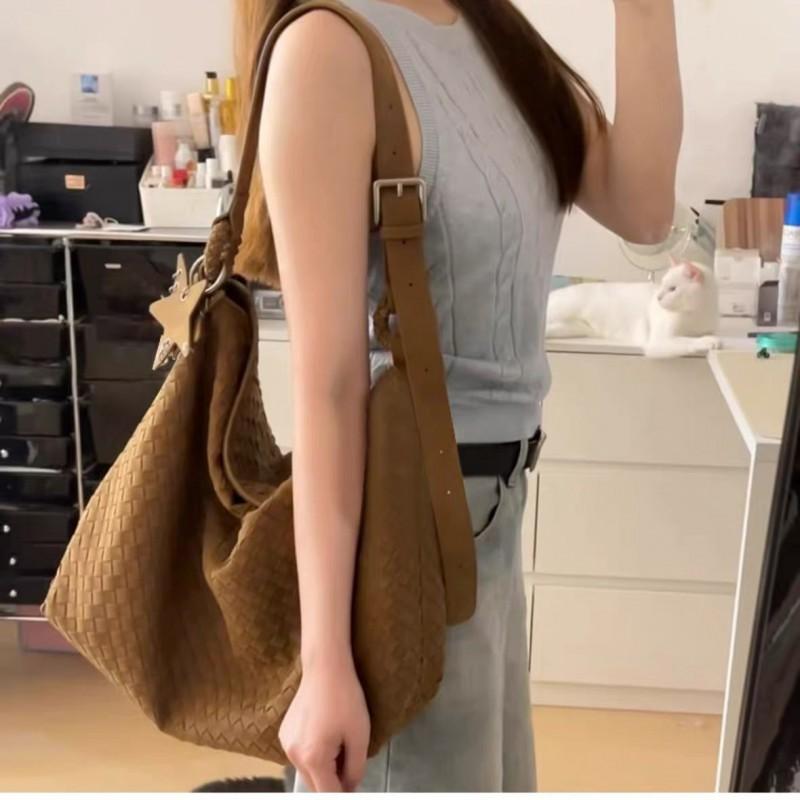 2025 Fall Oversized Woven Shoulder Bag Women Casual Chic Crossbody Tote In Canvas Brown Grey Soft Medium Structure