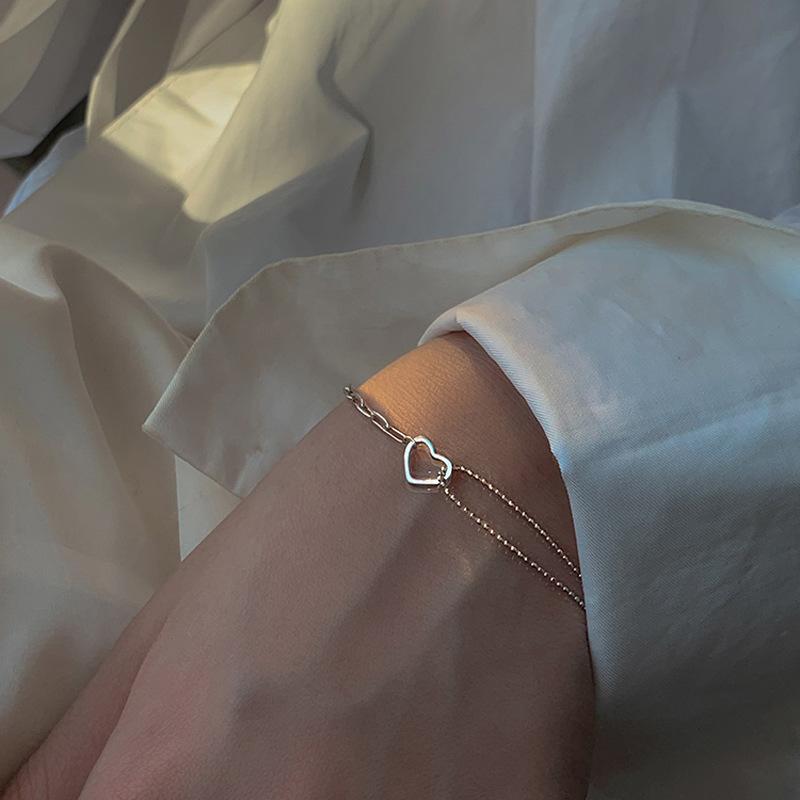 Милая и классная цепочка для подруги, милая и маленькая, свежая любовь, литературный и персонализированный двухслойный полый браслет в форме сердца для женщин