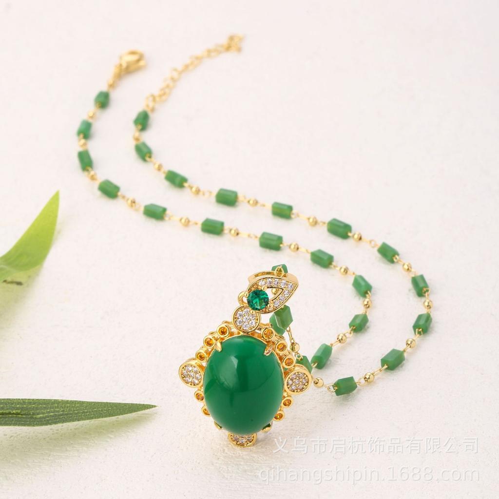 Изумрудное ожерелье женское ретро этнический стиль темперамент кулон из нефрита Хэтянь изысканная цепочка на ключицу
