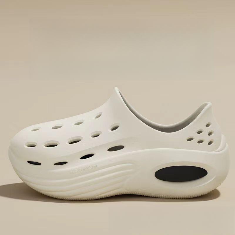 Summer Men's Outdoor Perforated Shoes EVA Thick Sole Wading Shoes Casual Sports Sandals