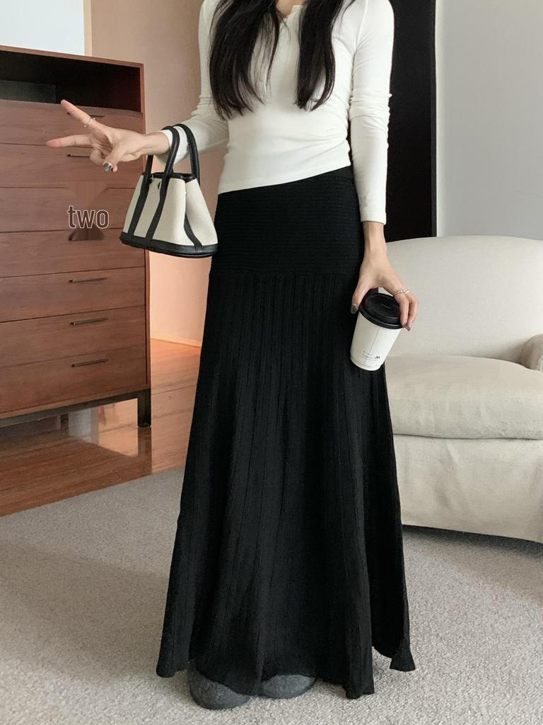 Elegant Korean Pleated Midi Skirt - High Waist Fishtail Design, Hip-Hugging and Stylish