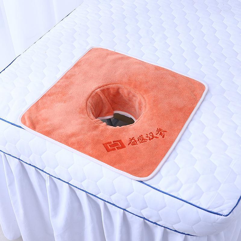 Массажное полотенце для салона красоты с отверстием для кровати