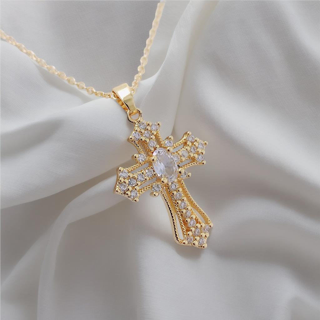 18k Gold Ins Vintage Punk Cross Necklace Pendant with Zircon Collarbone Chain Accessories