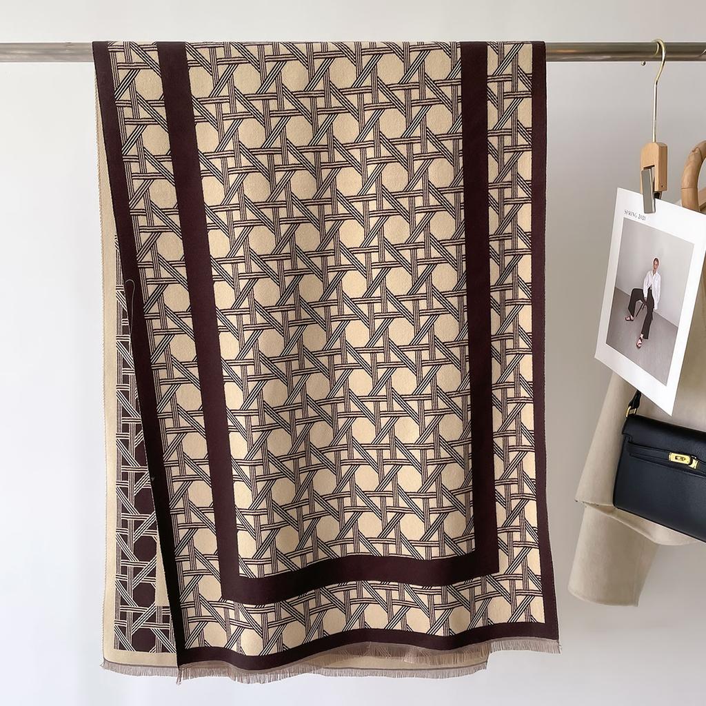 Модная элегантная женская пашмина Осень Зима Толстая теплая двусторонняя шаль с кисточками и буквенным принтом Защита от холода и ветра Плед шарф с капюшоном