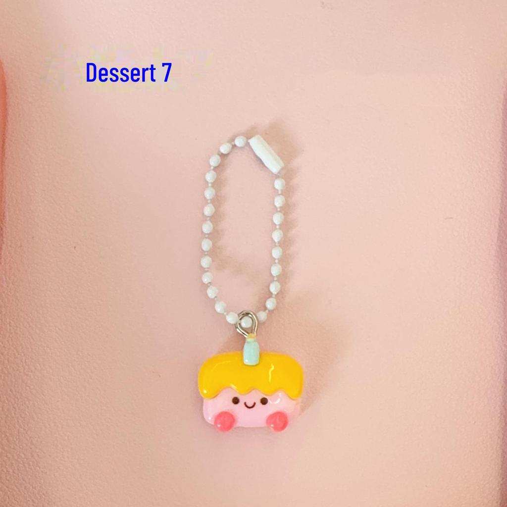 Милый брелок-подвеска в виде мультяшного торта — идеально подходит для студентов, пар и друзей