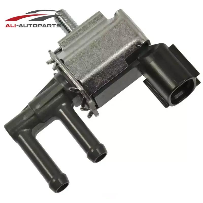 18117-65J00 Электромагнитный клапан продувки адсорбера для Suzuki SX4 2.0L Grand Vitara 2.7L Escudo 1811765J00 КЛАПАН, ПРОДУВКА CSTR