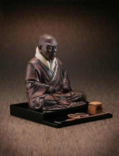 """Статуя Синрана" - Фигурка Kaiyodo в честь 750-летия со дня смерти святого Синрана"""