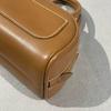 [Pre-Owned] Metal Logo Detachable Adjustable Shoulder Strap Zipper Closure Leather Shoulder Crossbody Tote Bag - Excellent #4RSRAW