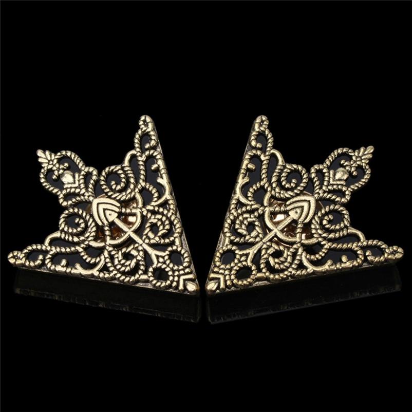 Women Crown Hollow Pattern Collar Buckle Vintage Collar Corner Collar Clip