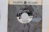 7-дюймовая пластинка HERBIE MANN - Feeling Good / The Joker 455048 Atlantic 1965 США Джаз Б/У