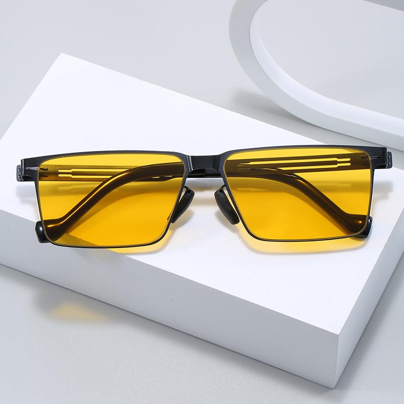 Photosensitive Color-Changing Sunglasses Driving Day And Night Uv-Proof Sunglasses Trend