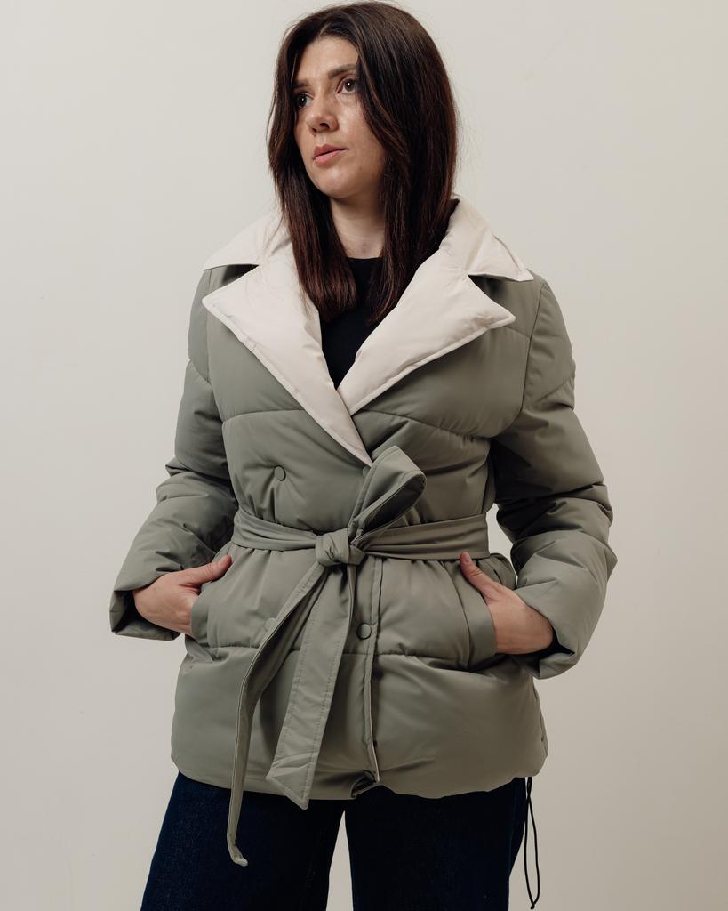 Куртка с поясом HAIZIYUAN 824 M оливкова-молочная
