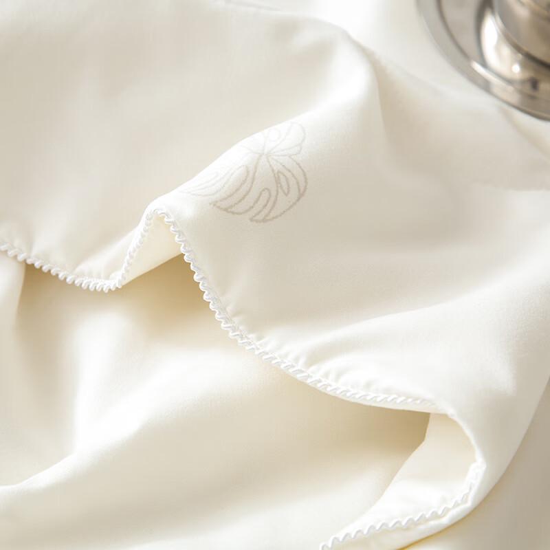 Пододеяльник LOUIS.KELLOG LK8509 Серия Silk Eco
