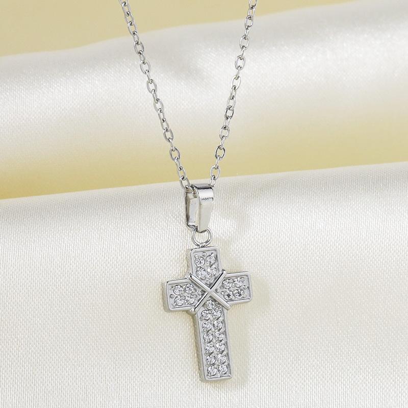 Cross Necklace Women's Summer Full Diamond Simple Versatile Premium Sense Clavicle Chain Light Luxury Micro-inlaid Zircon Necklace Titanium Steel