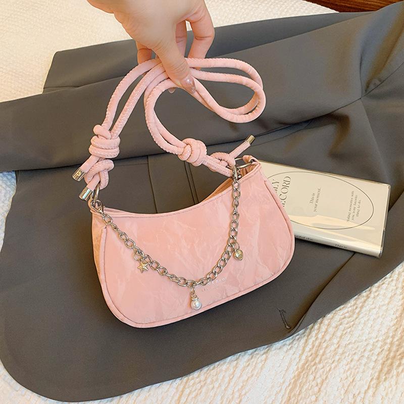 Niche Design Exquisite Bag Summer New Pearl Chain Underarm Bag Fashionable One-shoulder Crossbody Crescent Bag