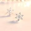 Silver Plated Snowflake Charm Earrings For Women Christmas Gift Fashion Crystal Zircon Stud Earrings Girls New Year Jewelry Gift