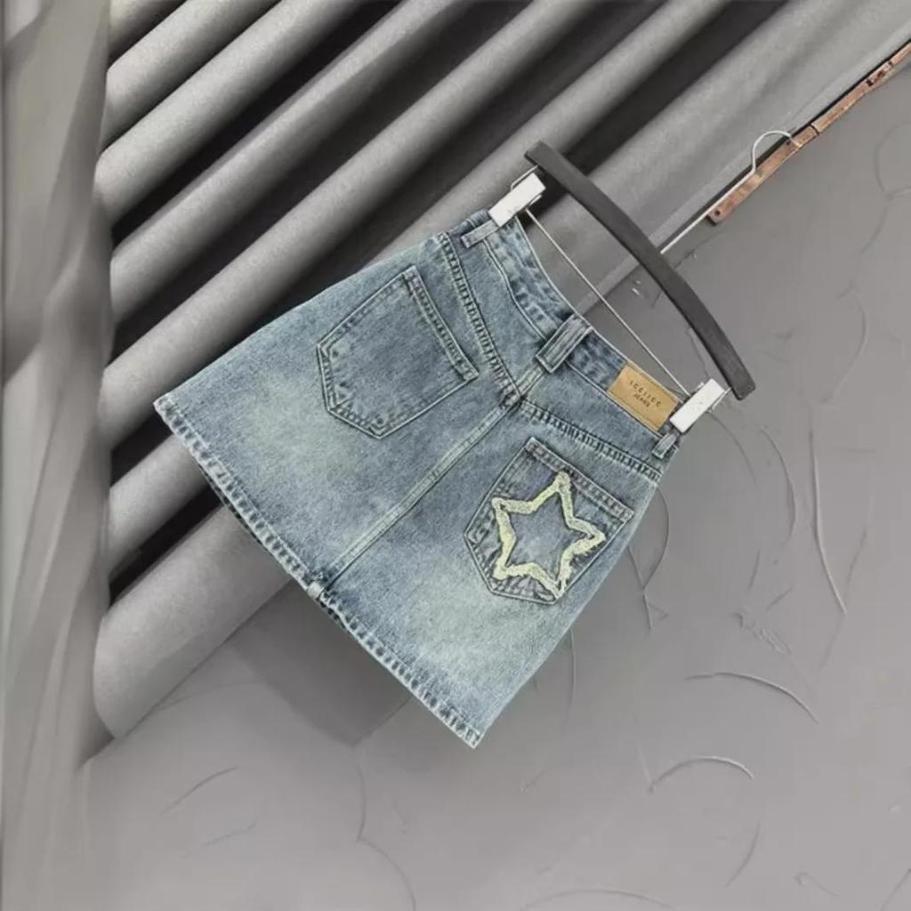 Women's 2024 High-Waist Retro Blue Denim Skirt - Slimming Summer Design for Petite Figures