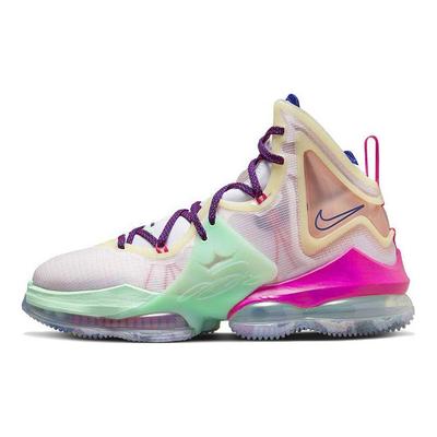 Мужские кроссовки LeBron 19 Valentines Day белые разноцветные DH8459-900