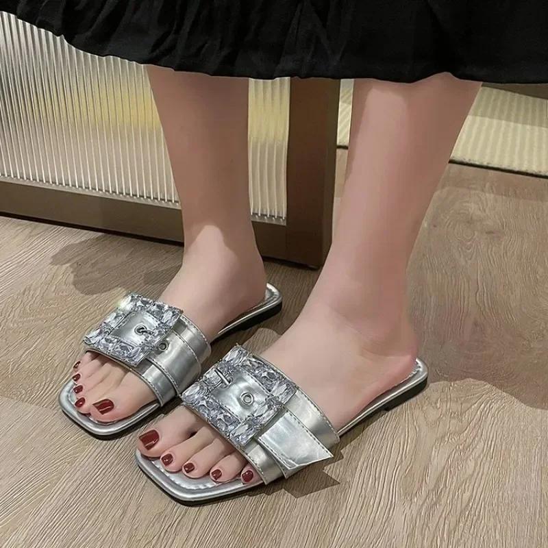 Fashion 2024 Flats Slippers Women Luxury Golden Crystal Beach Dress Shoes Summer Sandalias De Mujer New Flip Flops Casual Slides  Mujer