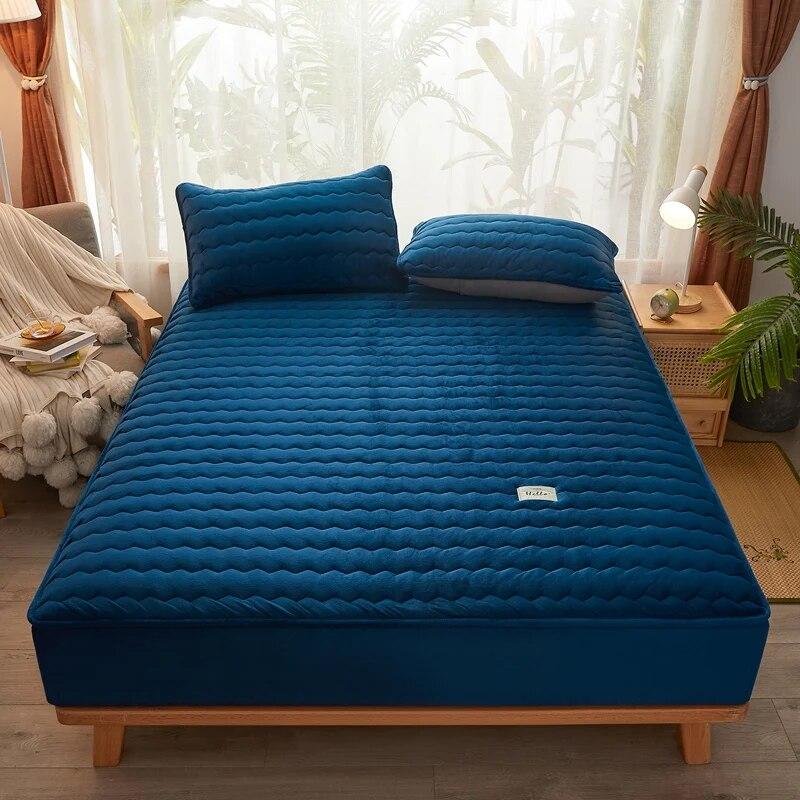 Стеганая простыня из молочного бархата из соевого волокна 160x200, мягкий защитный чехол для матраса с резинкой, зимняя плотная теплая ткань